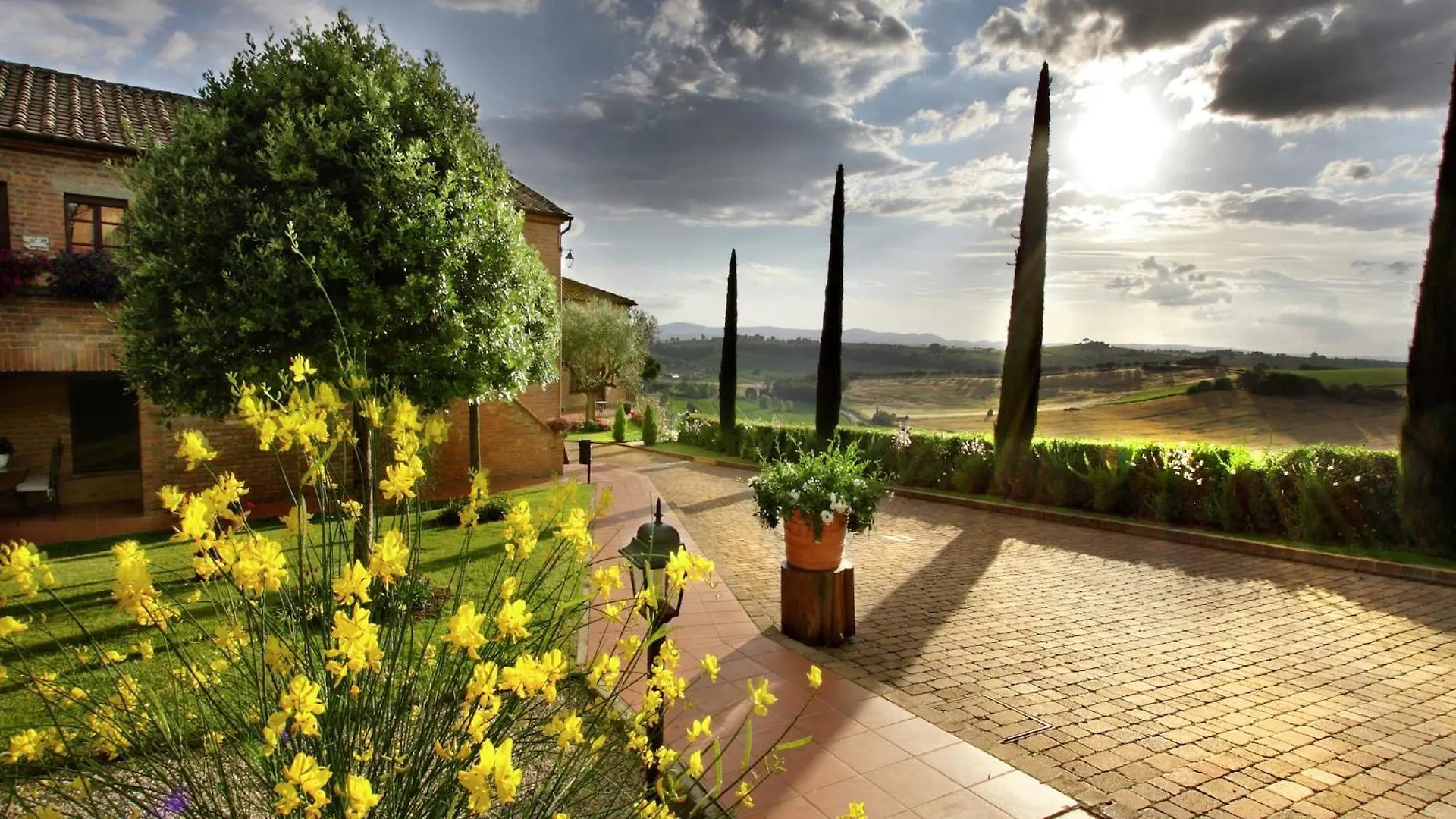 Vintage Mansion In Montepulciano With Pool Apartment Petrignano Del Lago 0*,  Italy